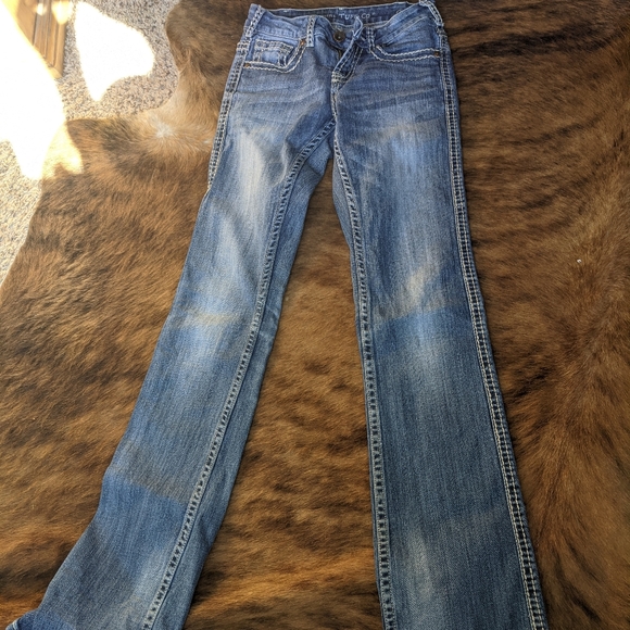 Cowgirl tuff jeans - Picture 2 of 2